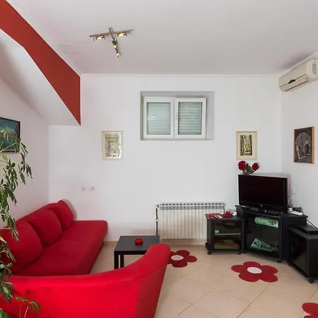 Libertas - One Bedroom With Terrace Апартаменты