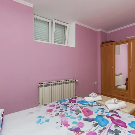 Libertas - One Bedroom With Terrace *