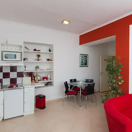 Libertas - One Bedroom With Terrace *