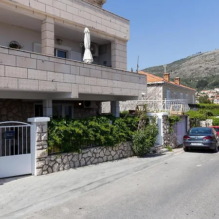 Apartman Libertas - One Bedroom With Terrace *
